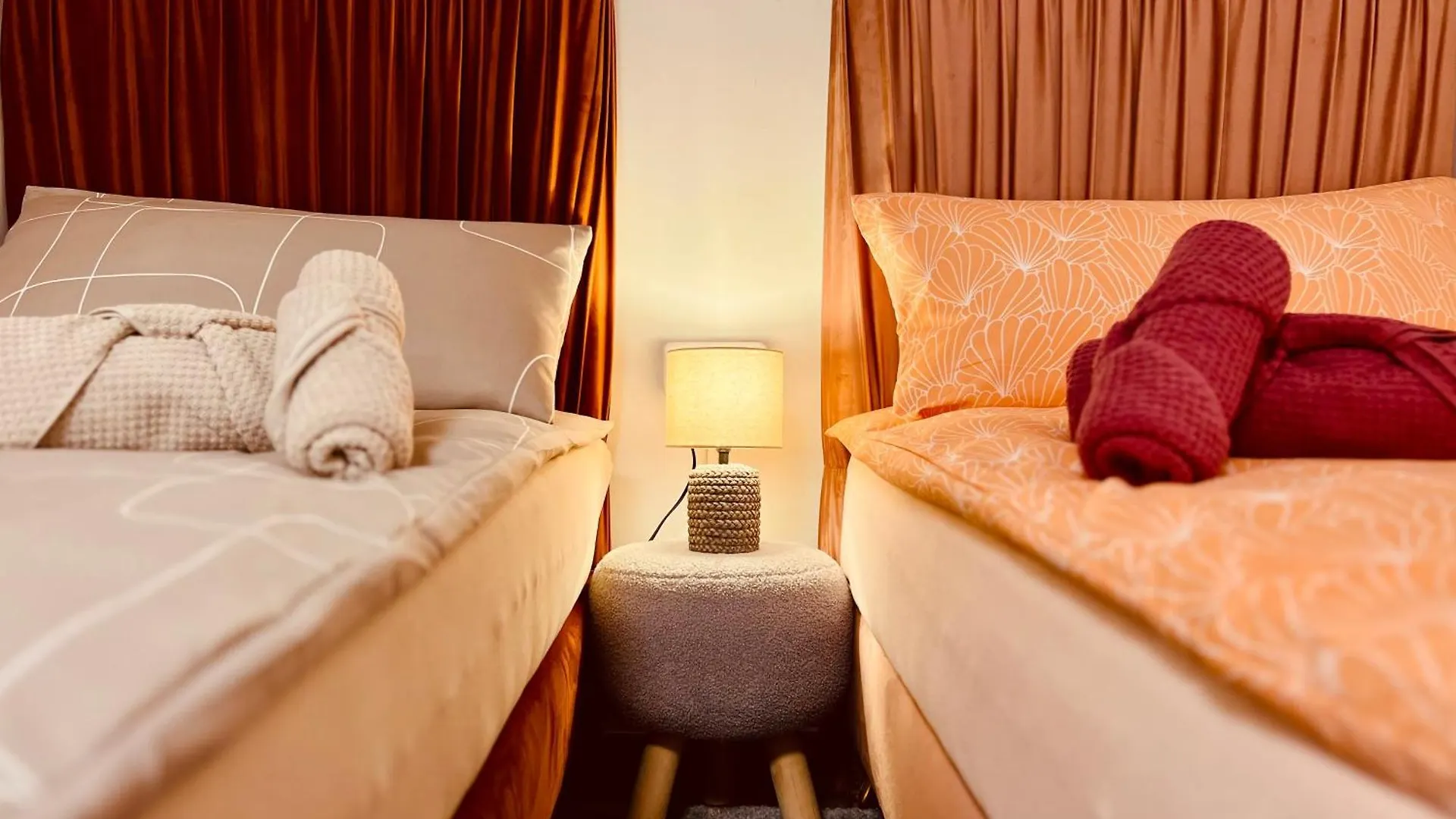 Elysian Apartment - 2 Parkplaetze - 1Min Bus & Bahn - St-Elisabeth Krankenhaus - Lindenthaler Tierpark - Neu Renoviert & Perfekte Lage Cologne